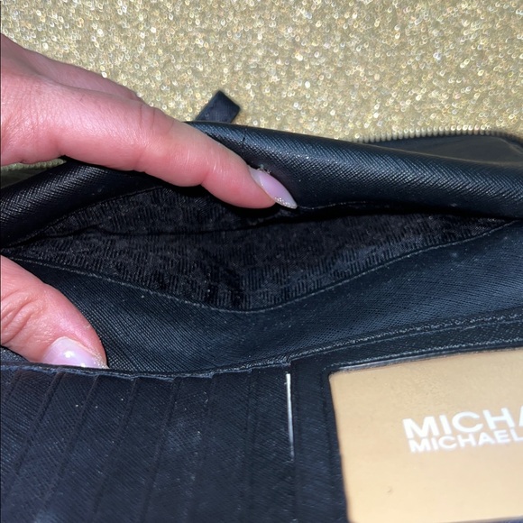 Used Michael Kors Black Saffiano Leather Continental Zip-Around Wristlet Wallet - Picture 15 of 16